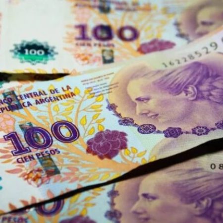 Trump Lança Surpresa com ‘Meme Coin’ e Preço Dispara