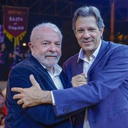 Lula Afirma que 2026 Já Começou e Não Quer Entregar o País de Volta ao Fascismo